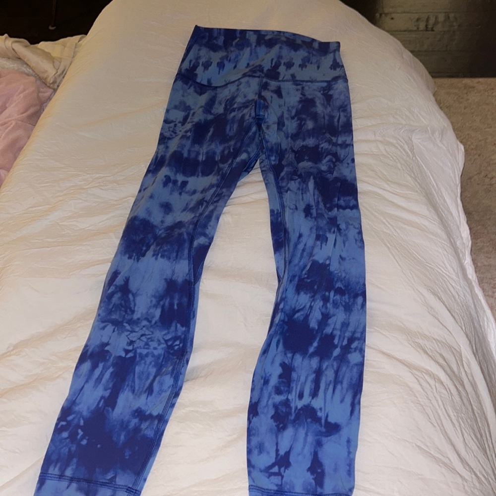 Long blue lulu leggings